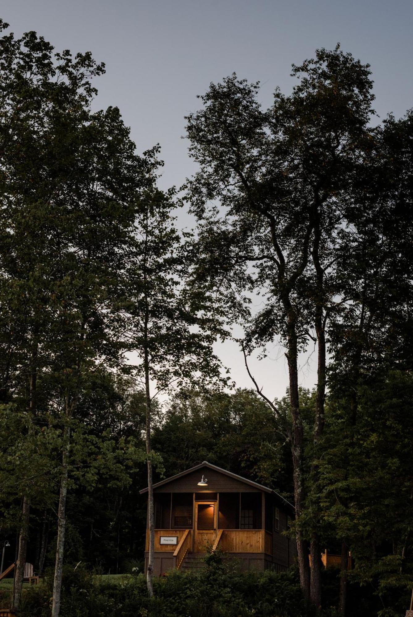 Hotel Antrim Streamside Livingston Manor Exterior foto