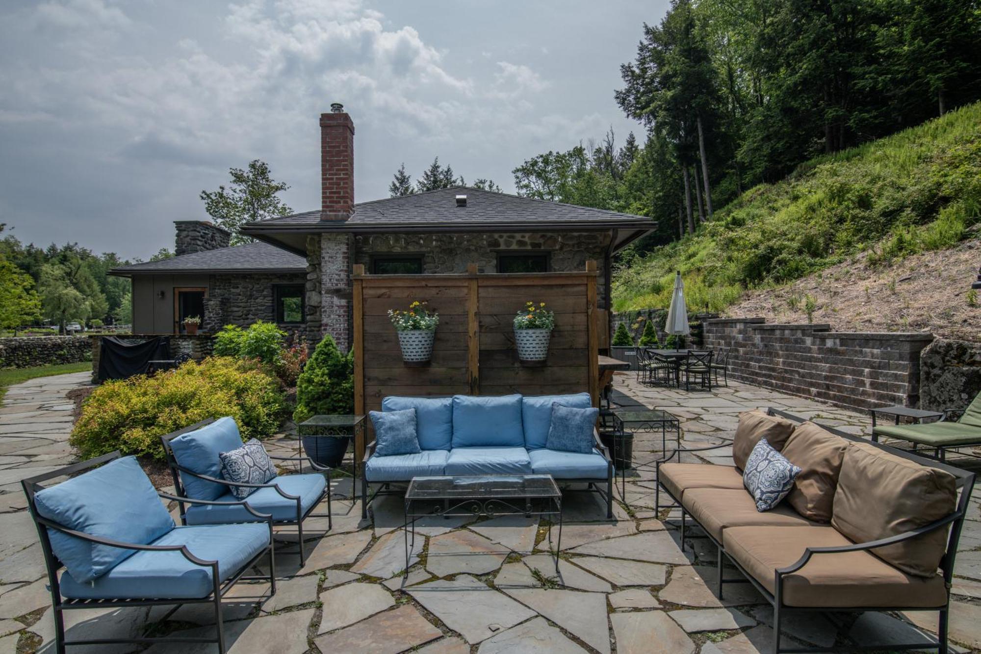 Hotel Antrim Streamside Livingston Manor Exterior foto